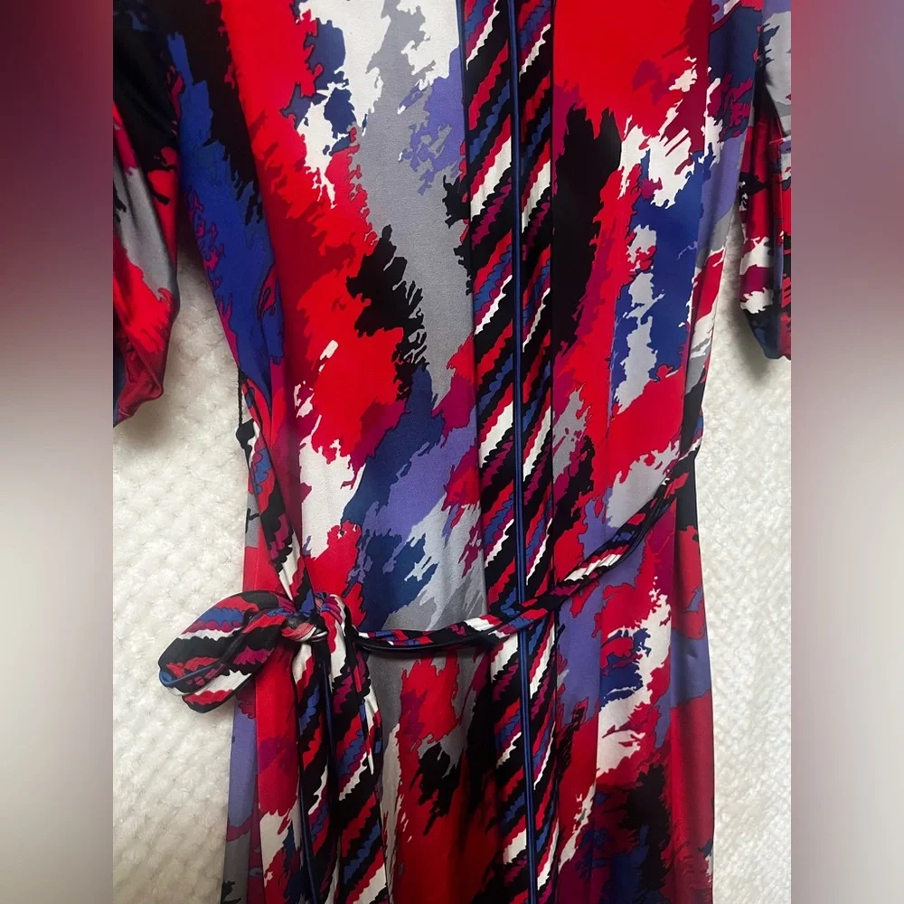 BCBGMaxAzria Brushstroke Red and Blue Dress Stretch Waist Tie V Neckline Medium - Picture 5 of 12